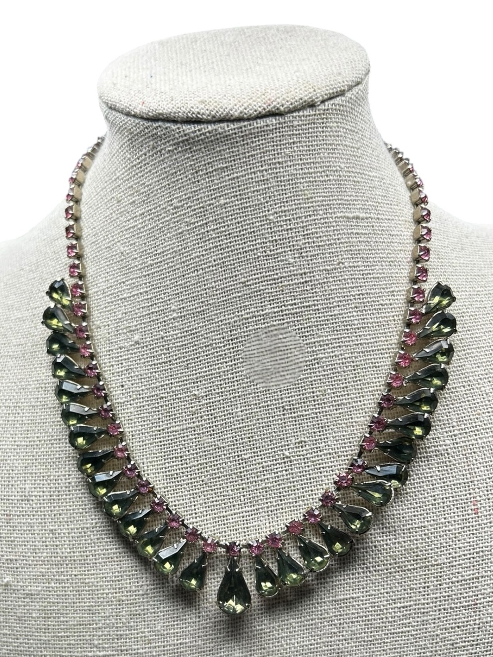 Vintage Pink Rhinestone Olive Green Teardrop Bib Necklace - Picture 2 of 8